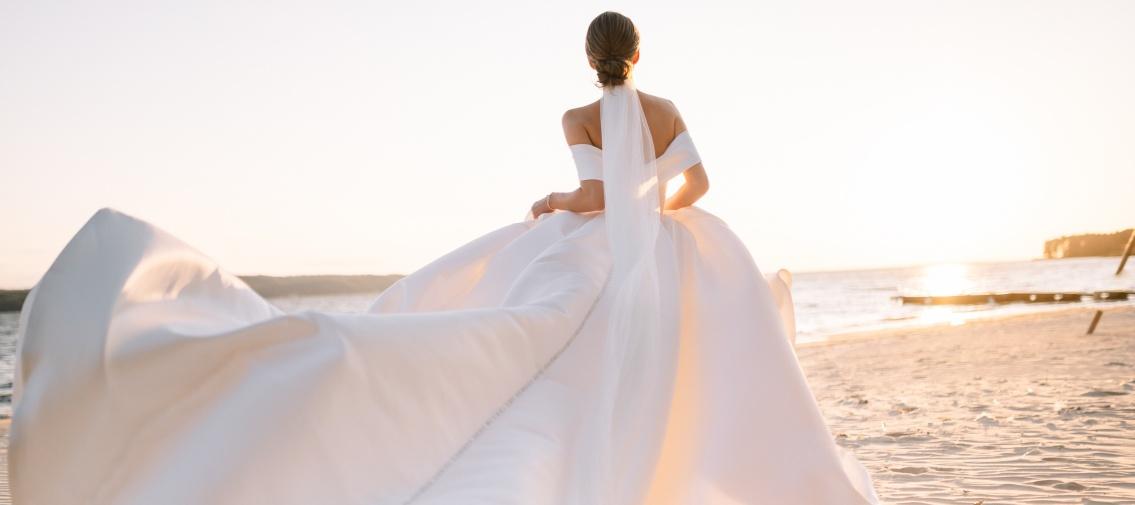 Платье невесты: свадебные тренды лета 2023