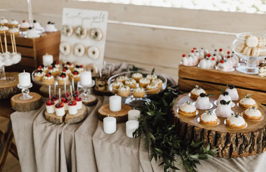 свадьба, сладкий стол, кэнди-бар, пирожные
