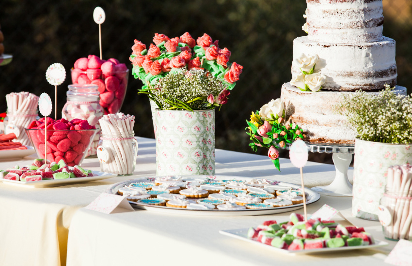 свадьба, сладкий стол, свадебный торт