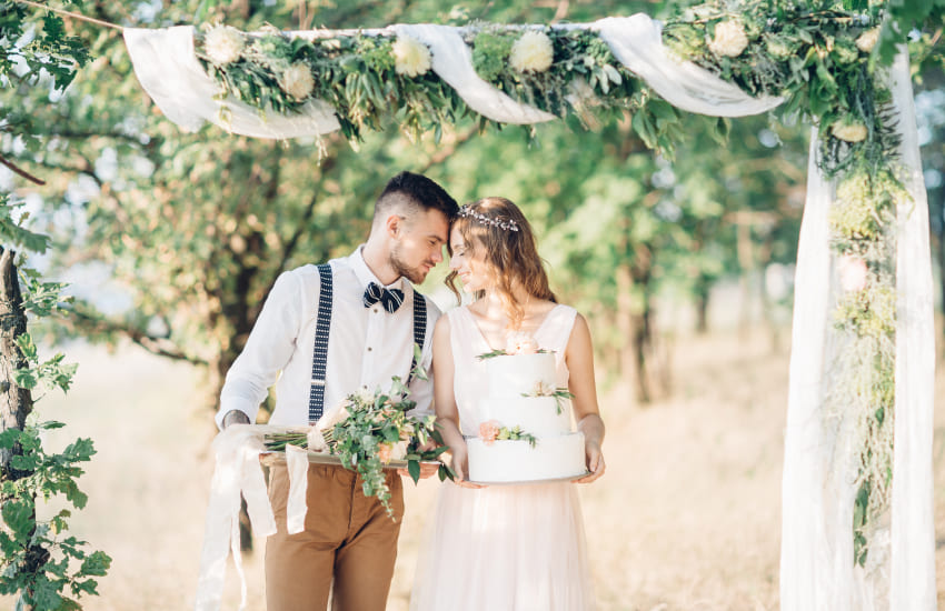 жених и невеста, свадьба, свадебная арка, свадебный торт