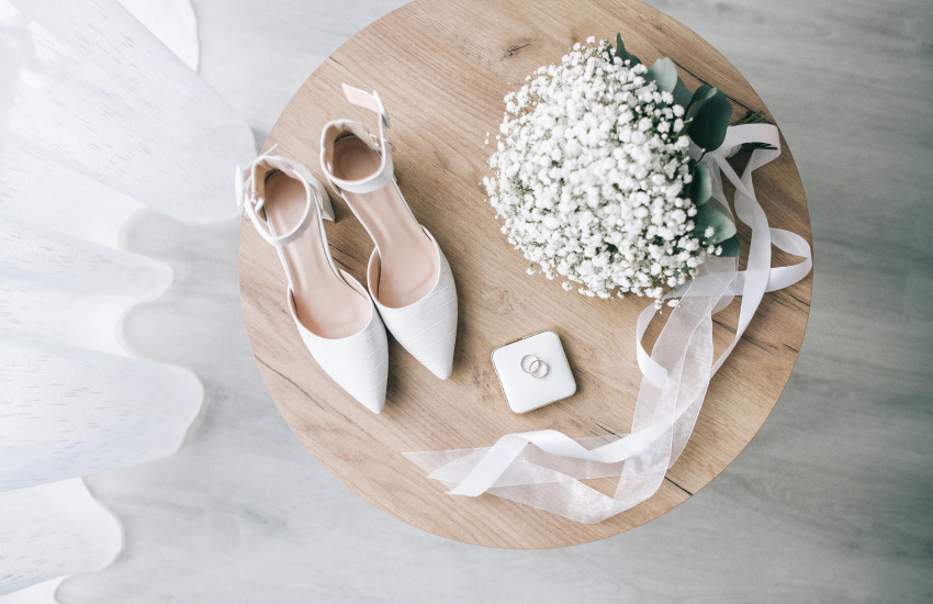 букет невесты, туфли невесты, свадьба