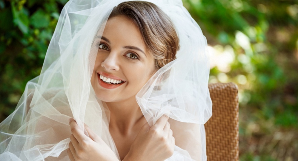 Аксессуары для невесты: тренды весны 2025